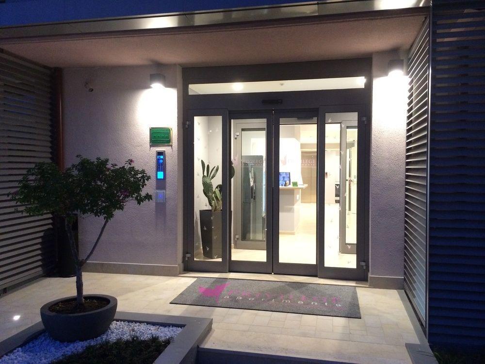Privilege Apartments Вимеркате Екстериор снимка